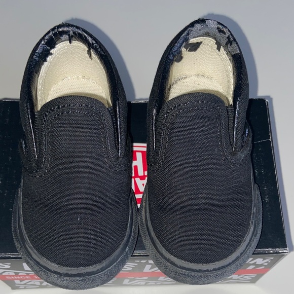 Vans Kids Black Slip-On Sneakers - Picture 1 of 7